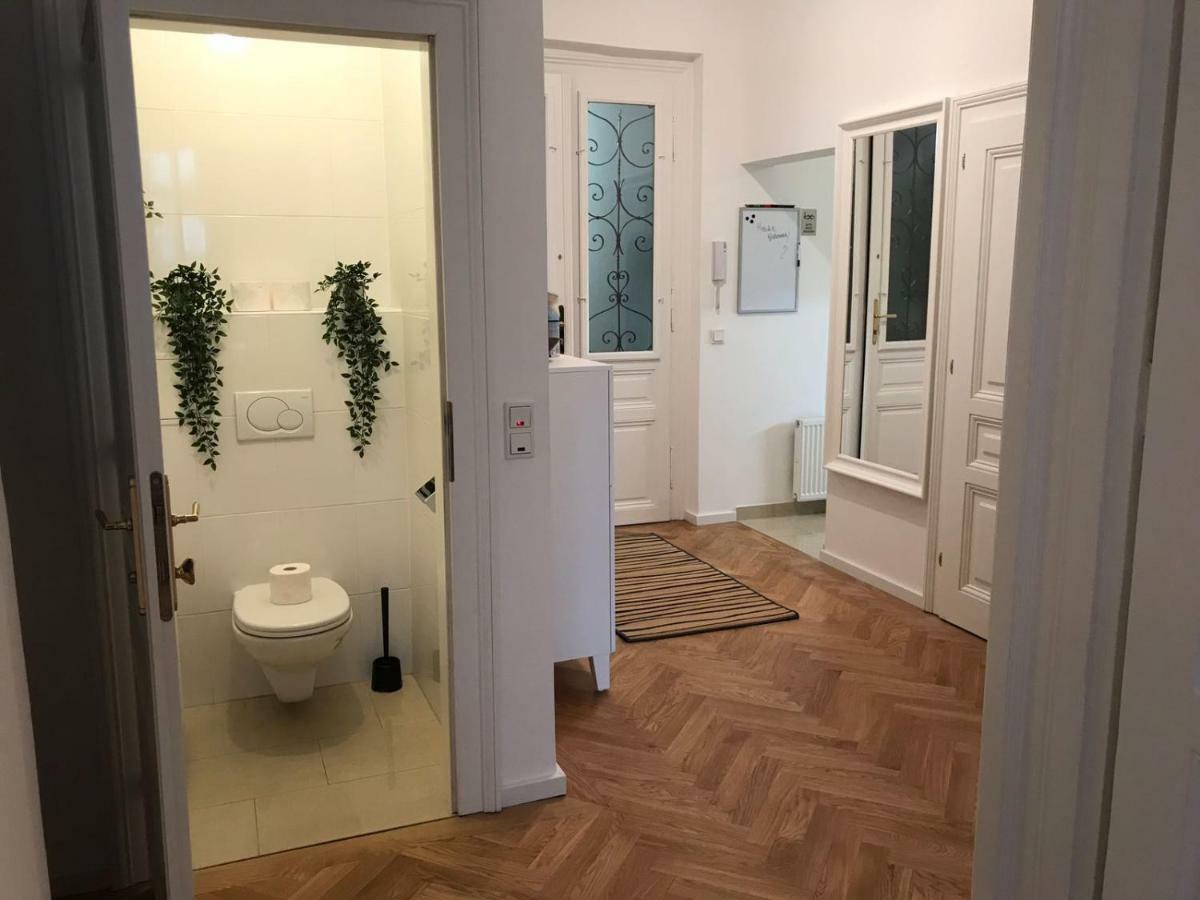 Leuhusen Orange Apartment Wien Exteriör bild